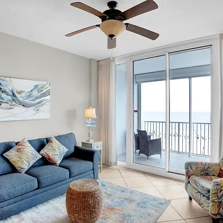 Lighthouse 410 By Liquid Life Villa